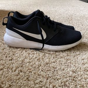 Nike Youth Roshe Golf Shoes